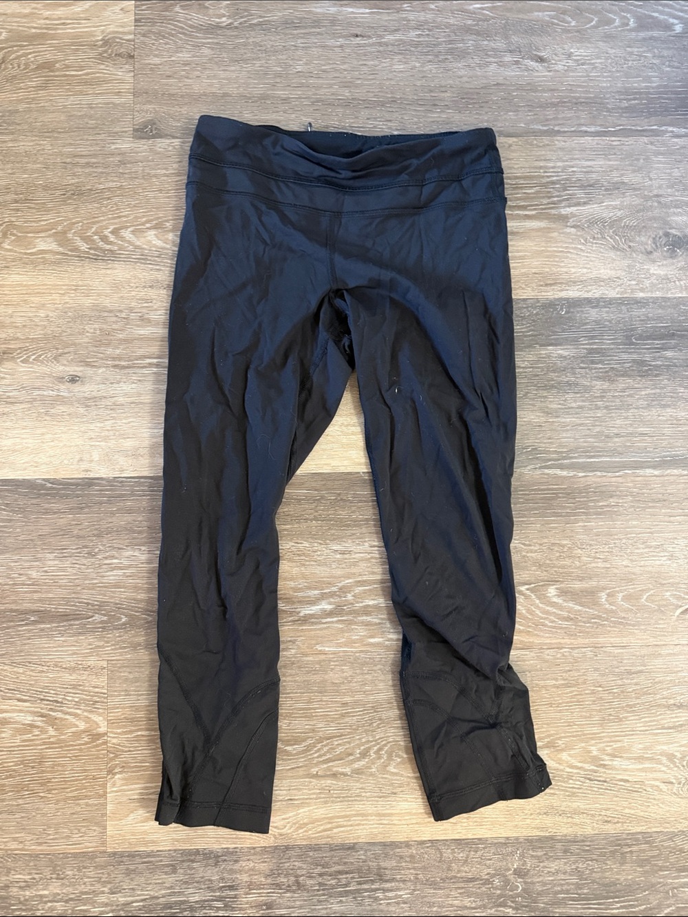 lululemon athletica Black Capri Workout Leggings